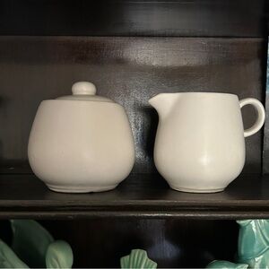 McCoy Pottery Vintage Sugar Bowl and Creamer Set